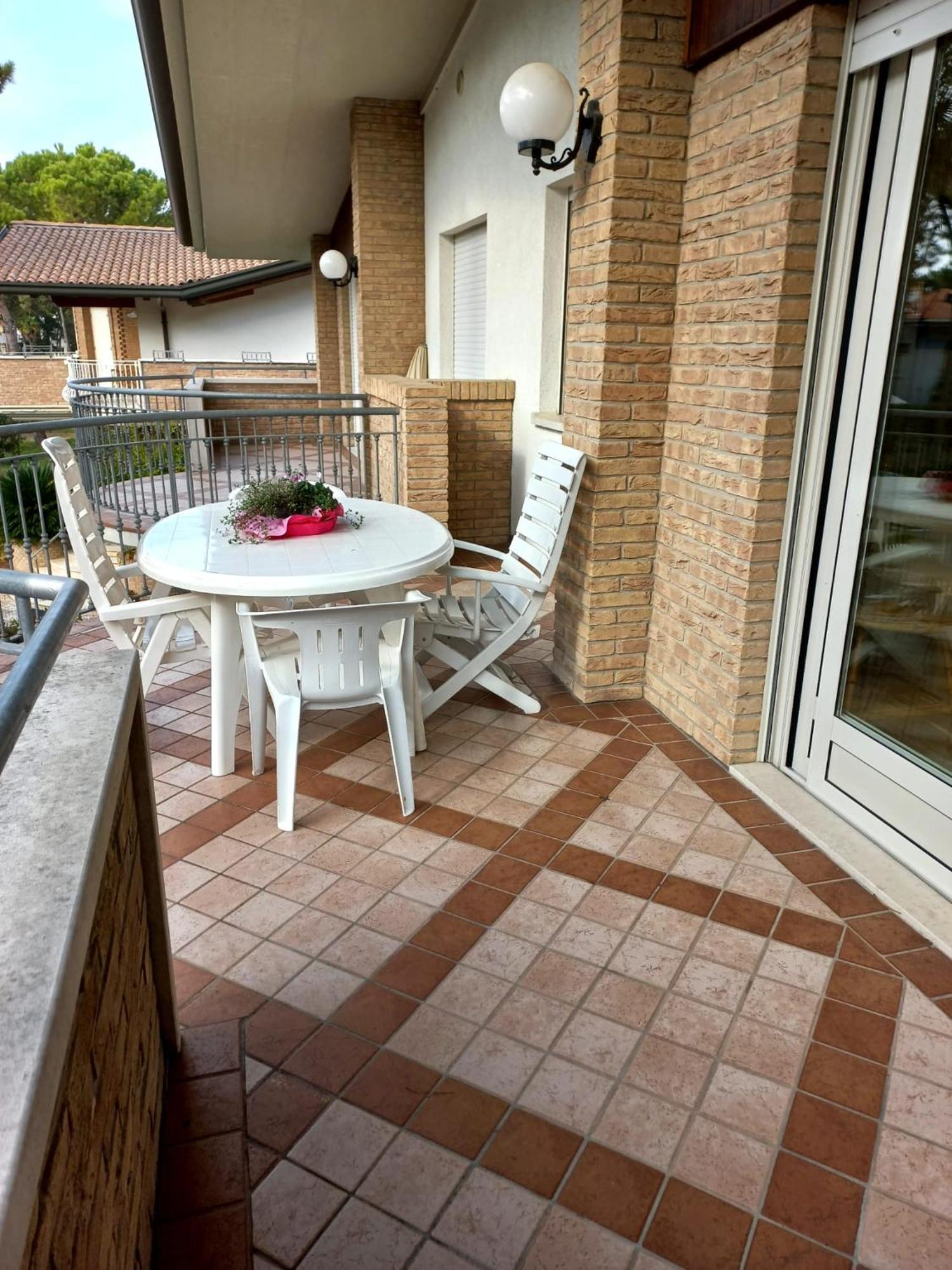 Villa Anny لينانو سابيادورو المظهر الخارجي الصورة